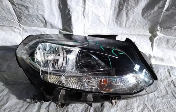 Mercedes-Benz B W246 W242 Headlight/headlamp 030129520200