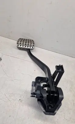 Mercedes-Benz GLE W167 Brake pedal A1672902100