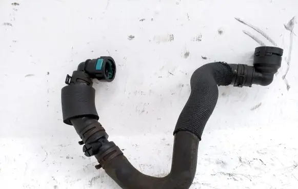 Land Rover Range Rover Velar Engine coolant pipe/hose GX738C481AC