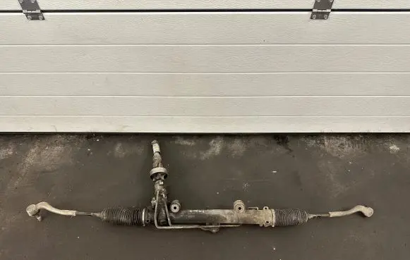 Mercedes-Benz C W203 Steering rack A20311051006 A2031101100