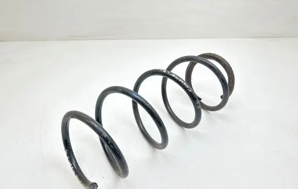 Mitsubishi Carisma Front coil spring