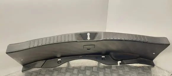 Mazda 3 II Trunk/boot sill cover protection BBN96889X