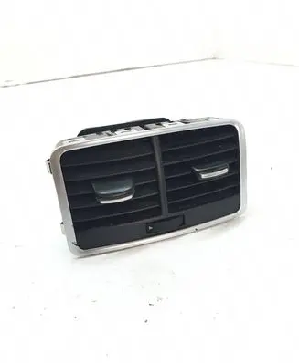 Rear air vent grill