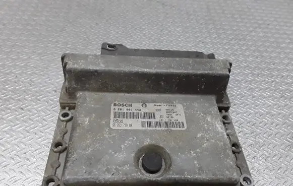 Peugeot 806 Engine control unit/module 0281001442 9626373980