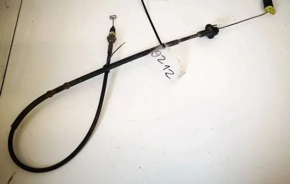 Handbrake/parking brake wiring cable