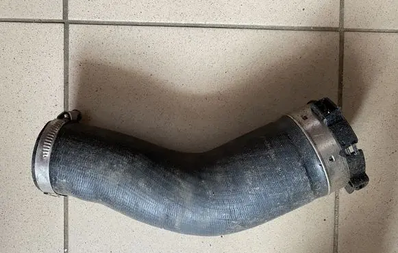 Mercedes-Benz AMG GT R190 C190 Intercooler hose/pipe A1780940191