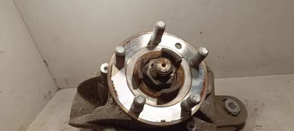 Land Rover Range Rover Evoque L538 Rear wheel hub spindle/knuckle