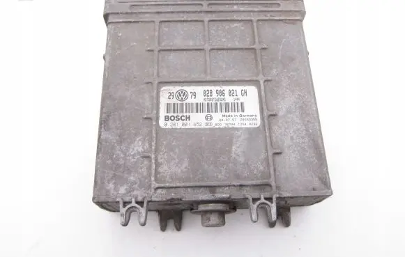 Volkswagen Golf III Engine control unit/module 0281001652 028906021GH