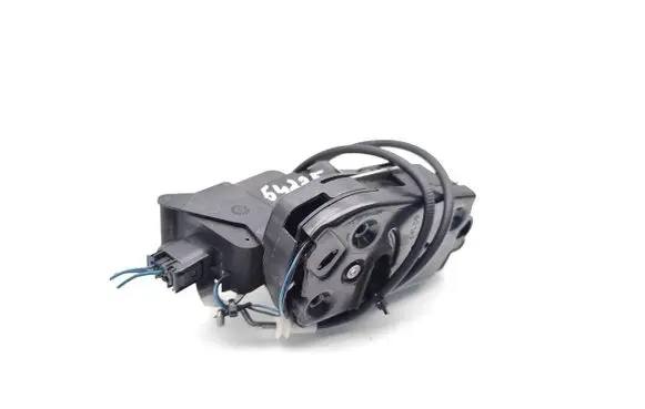 Mercedes-Benz Vito Viano W639 Front door lock A6397201435