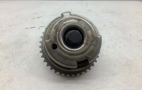 BMW 5 GT F07 Camshaft pulley/ VANOS 7583208