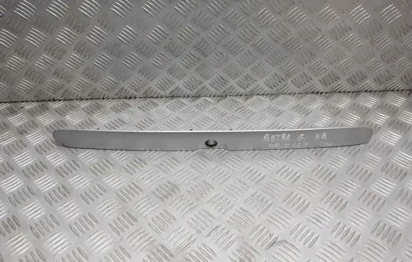 Opel Astra G Rear window tailgate spoiler 