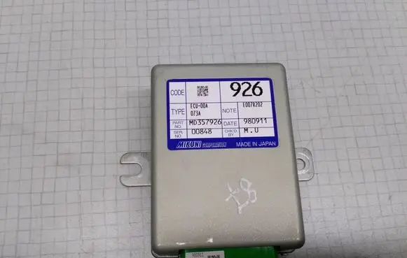 Mitsubishi Space Wagon Other control units/modules MD357926 ECU00A073A