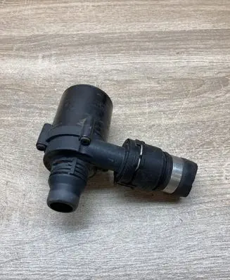 BMW 5 E60 E61 Electric auxiliary coolant/water pump 6917700 70207801