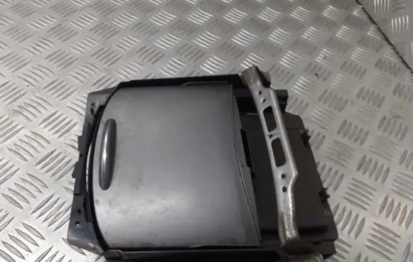 Honda City Cup holder 77235-SEL-T010-M1
