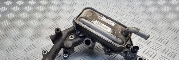 Lexus IS 220D-250-350 Engine oil radiator 988967T 157100R01000
