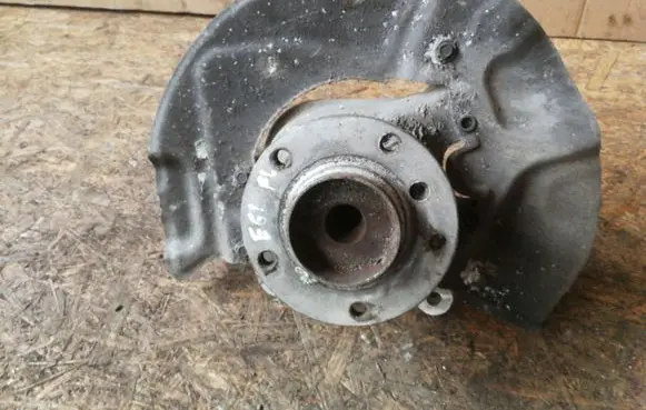 BMW 5 E60 E61 Front wheel hub 6760954R