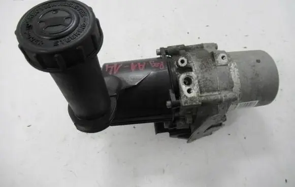 Peugeot 3008 I Power steering pump A5100992C