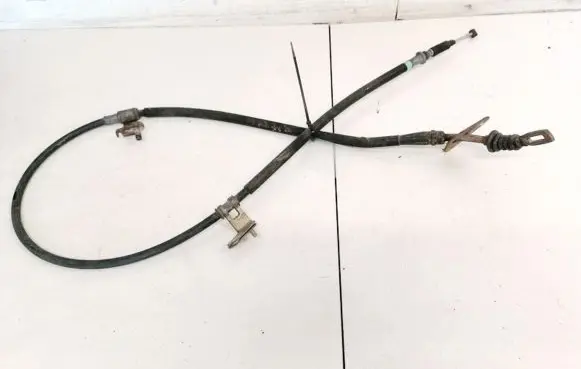 Handbrake/parking brake wiring cable
