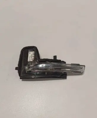 Volvo XC60 Mirror indicator light 31385685