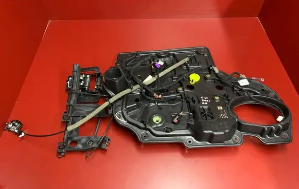 Chrysler Pacifica Sliding door electric window regulator 3040965