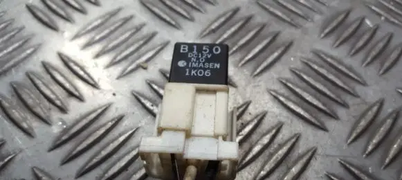 Mazda 323 F Other relay B150 1K06