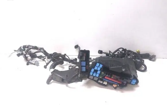 Lexus RX 450H Fuse module 8281548460