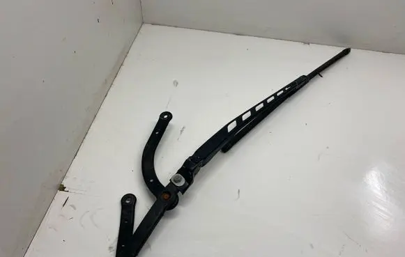 BMW 5 E60 E61 Windshield/front glass wiper blade 178421
