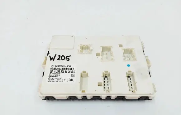 Mercedes-Benz C AMG W205 Comfort/convenience module A2059008826