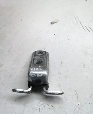 Toyota Corolla Verso AR10 Rear door upper hinge
