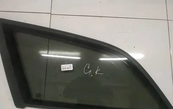 Audi A6 S6 C6 4F Rear side window as2