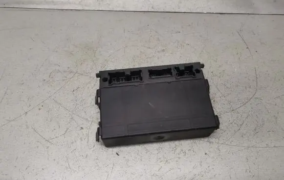Nissan Almera Tino Comfort/convenience module 28551BU004