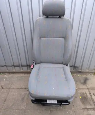 Volkswagen Transporter - Caravelle T5 Front driver seat 