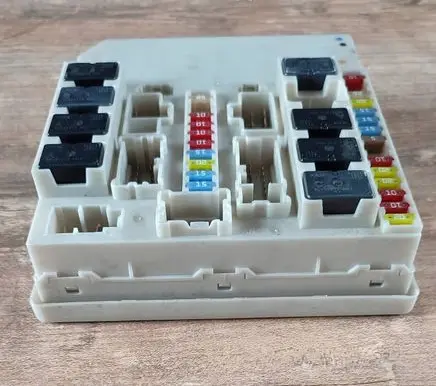 Renault Clio III Other control units/modules 674660B