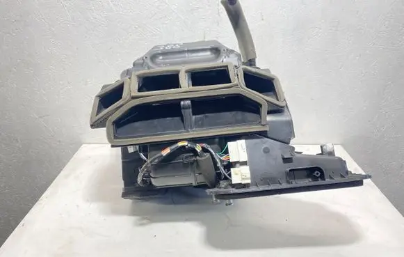 Nissan Qashqai Interior heater climate box assembly 272104EA6C 277604EA2B