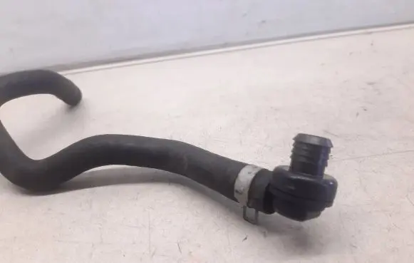 Nissan Navara D40 Breather/breather pipe/hose 