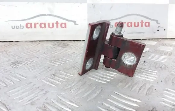 Volvo V70 Front door upper hinge