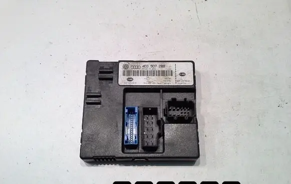 Audi A8 S8 D3 4E Engine control unit/module 4E0907289