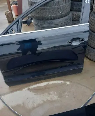 Audi A8 S8 D4 4H Front door