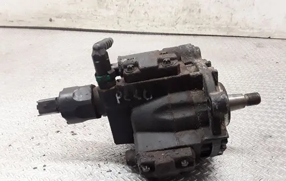 Peugeot Partner Fuel injection high pressure pump
