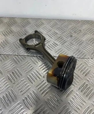Audi A8 S8 D4 4H Piston with connecting rod 079BG 079B
