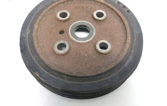 Volvo XC70 Crankshaft pulley 30677464