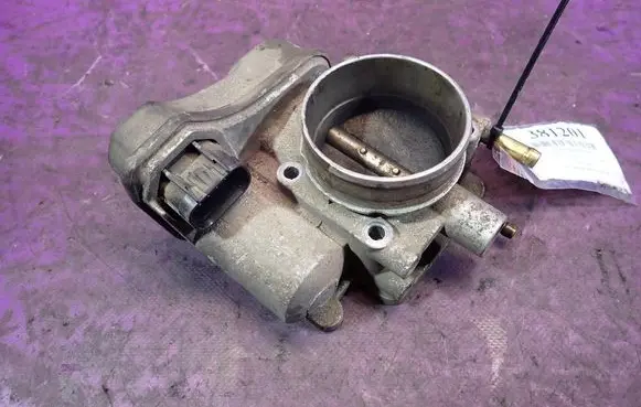 Opel Vectra C Throttle body valve 09128518