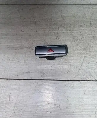 Ford Mondeo Mk III Hazard light switch 13A350 11122004