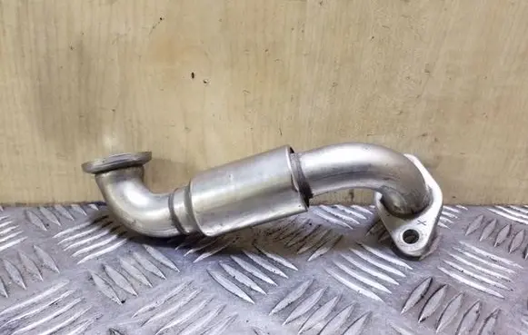 Hyundai Santa Fe EGR valve line/pipe/hose