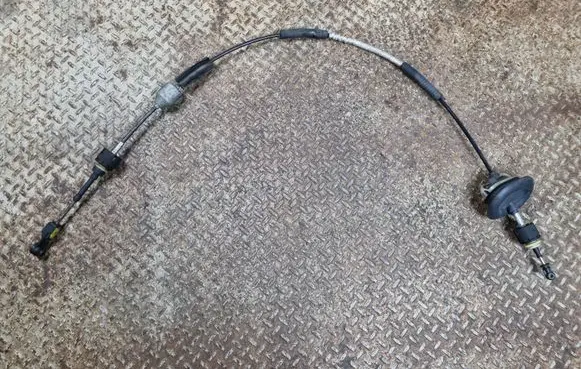 Citroen DS5 Gear shift cable linkage
