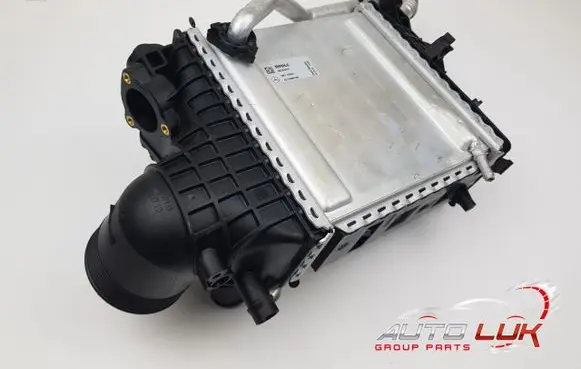 Mercedes-Benz A W177 Intercooler radiator A2600906700