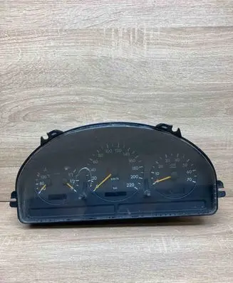 Mercedes-Benz ML W163 Speedometer (instrument cluster) A1635402047 1911210171B