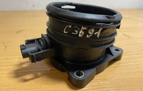Mercedes-Benz S W221 Mass air flow meter A6420900144 C3591