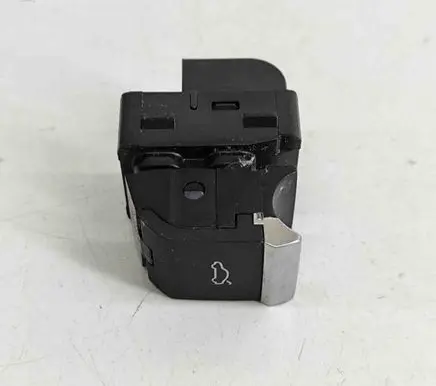 Audi Q5 SQ5 Tailgate/boot open switch button 4M0959831A