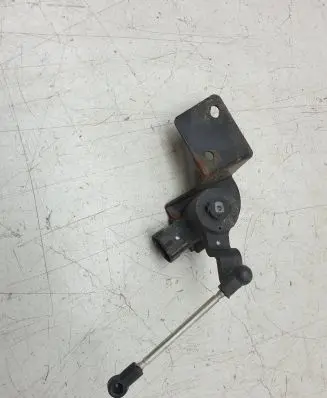 Dodge Durango Air suspension front height level sensor 31112017 A0578